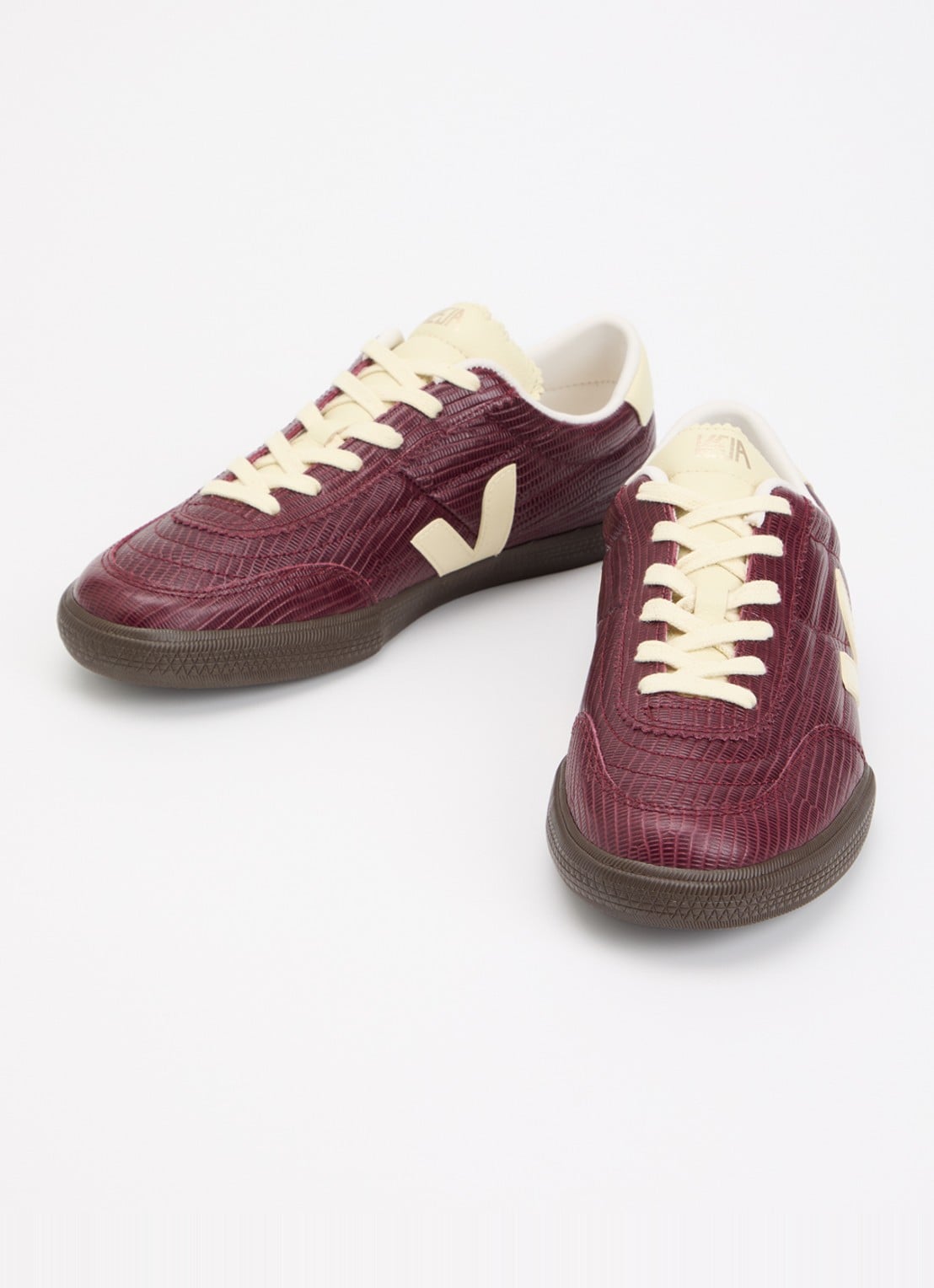 Veja Panenka sneaker van leer - detail 3 aubergine