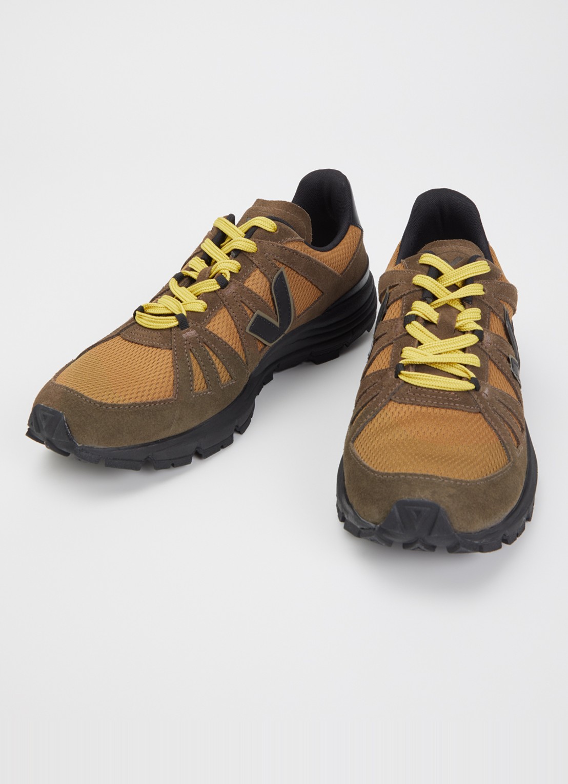 Veja Salar Alveomesh sneaker met suède details - detail 3 zwart