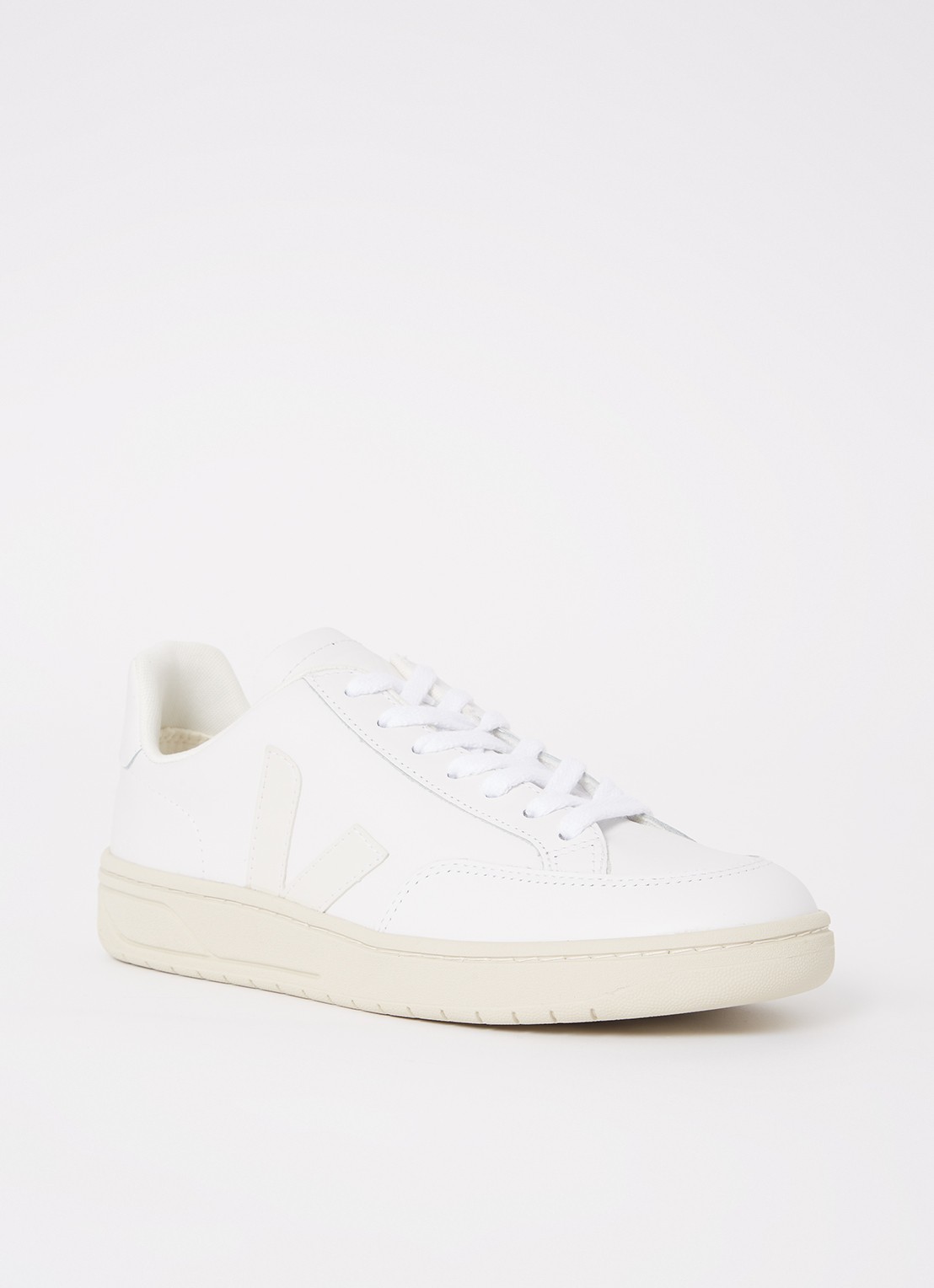 Veja V-12 sneaker van leer met suède details - voorkant 5 ivoor