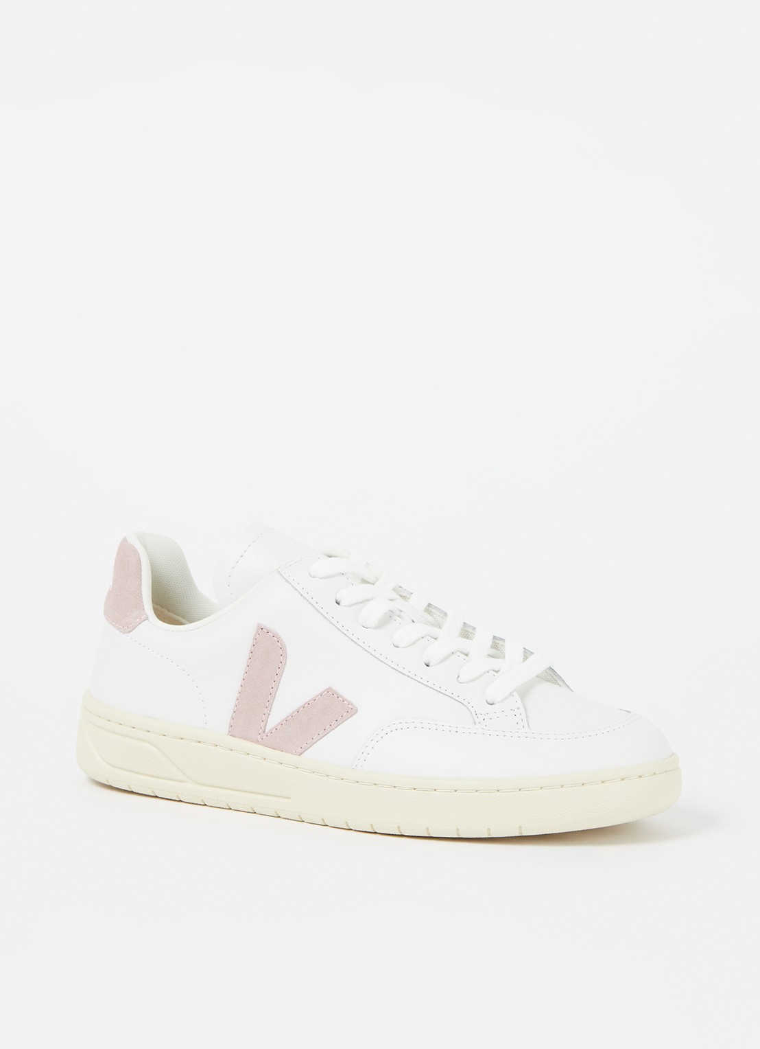 Veja V-12 sneaker van leer met suède details - voorkant roze