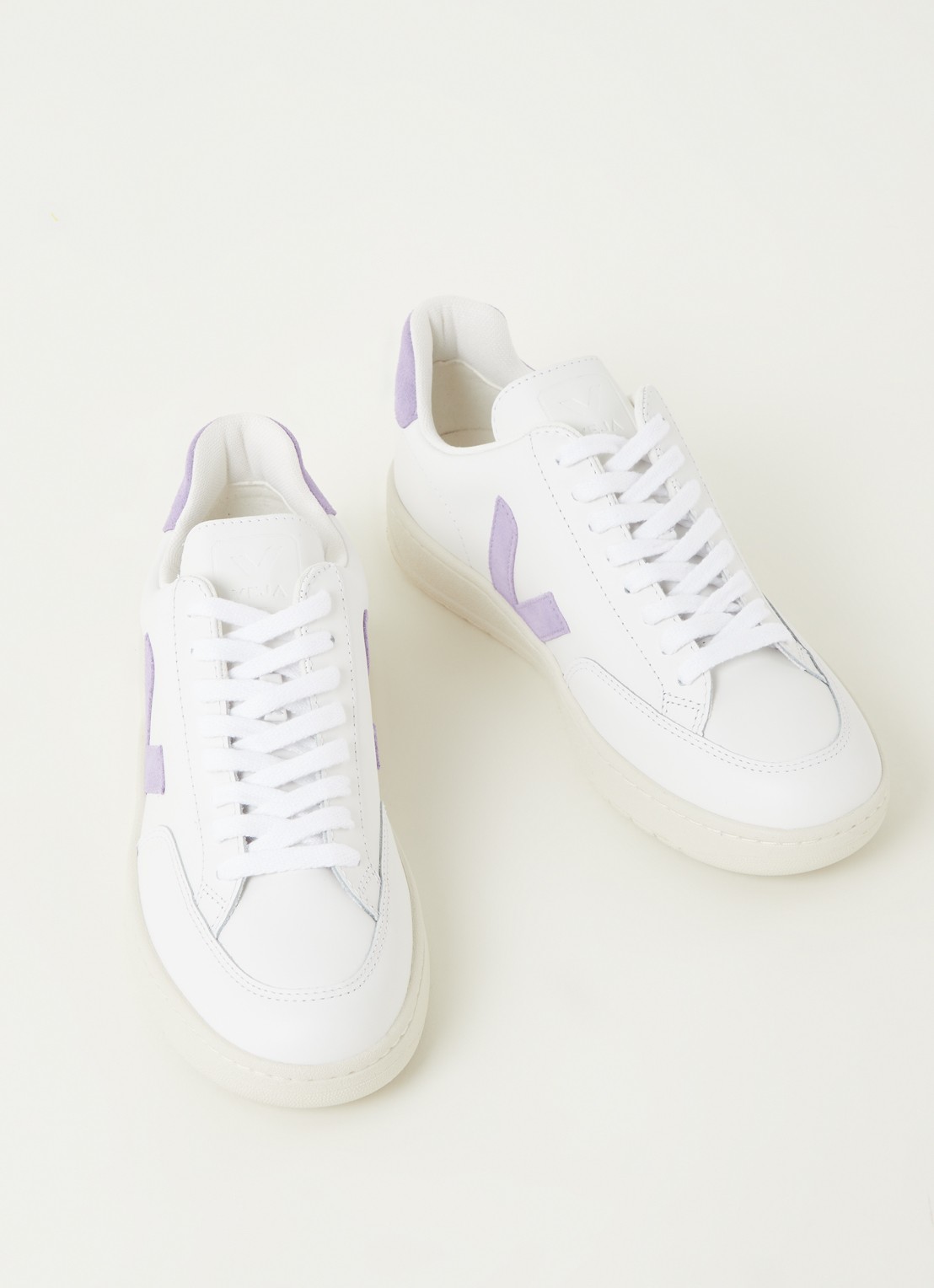 Veja V-12 sneaker van leer  - detail 2 wit