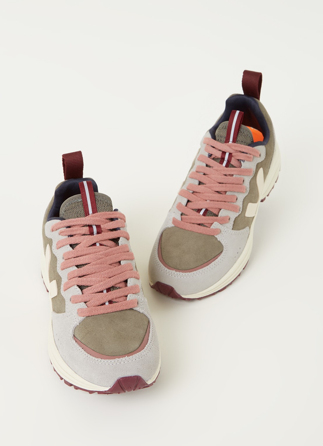 Veja Venturi sneaker van suéde - detail 3 grijs