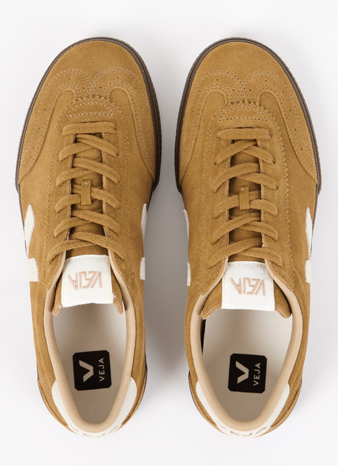 Veja Volley sneaker van suède - detail 2 camel