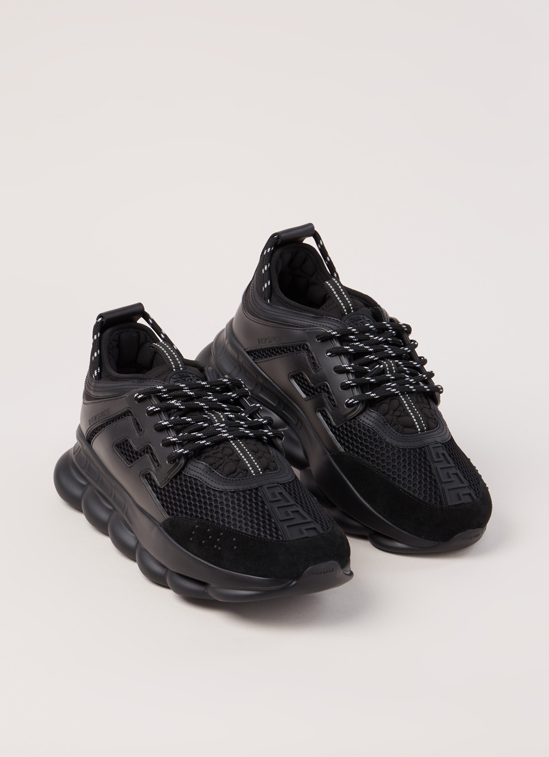Versace Chain Reaction sneaker met kalfssuède details - detail 4 zwart