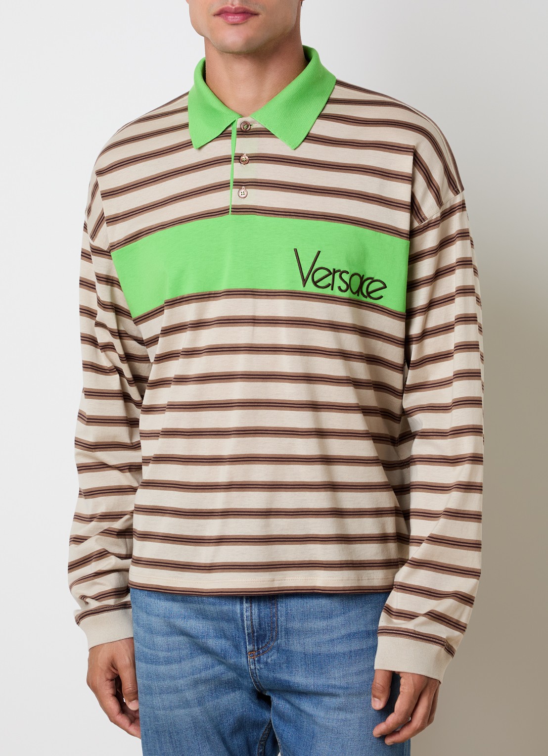 Versace Intarsia regular fit polo met logoborduring - detail zand