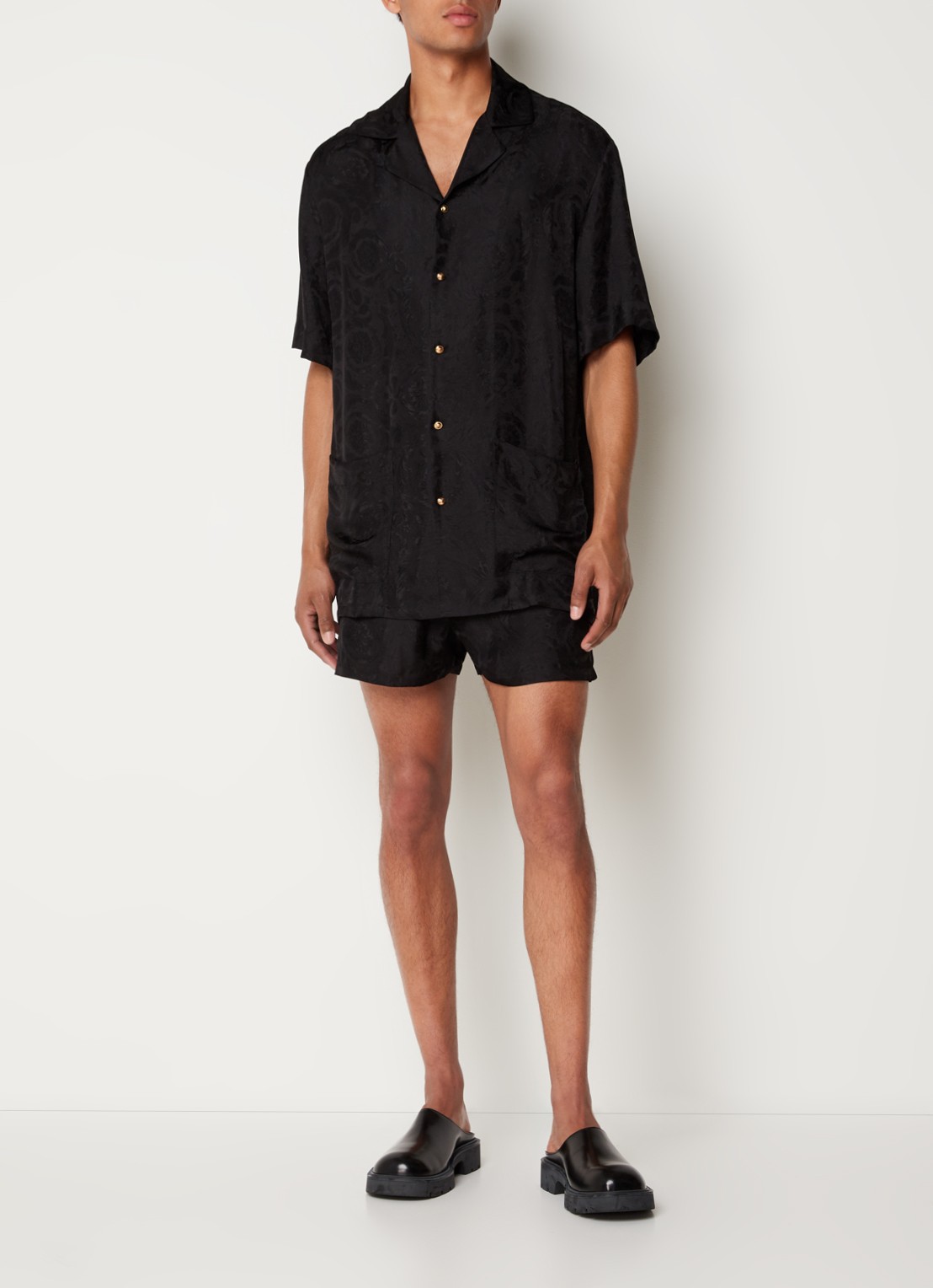 Versace Pyjamatop met jacquard dessin en opgestikte zakken - voorkant 3 zwart