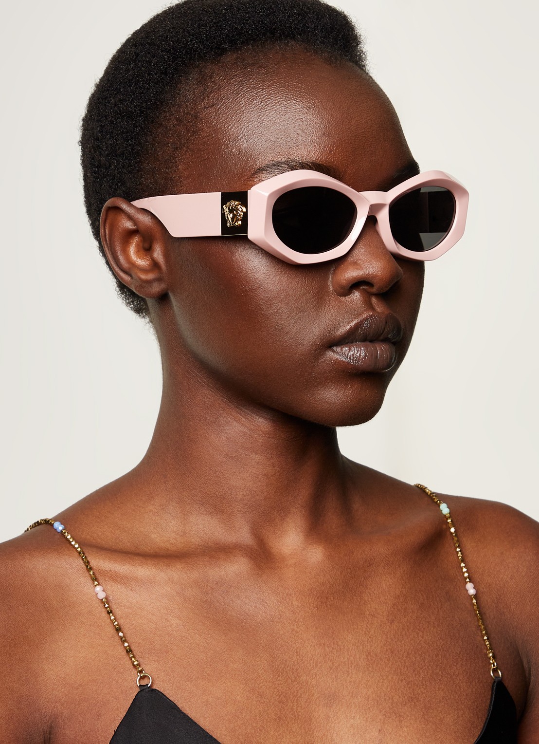 Versace Retro zonnebril VE4466U - voorkant 2 roze