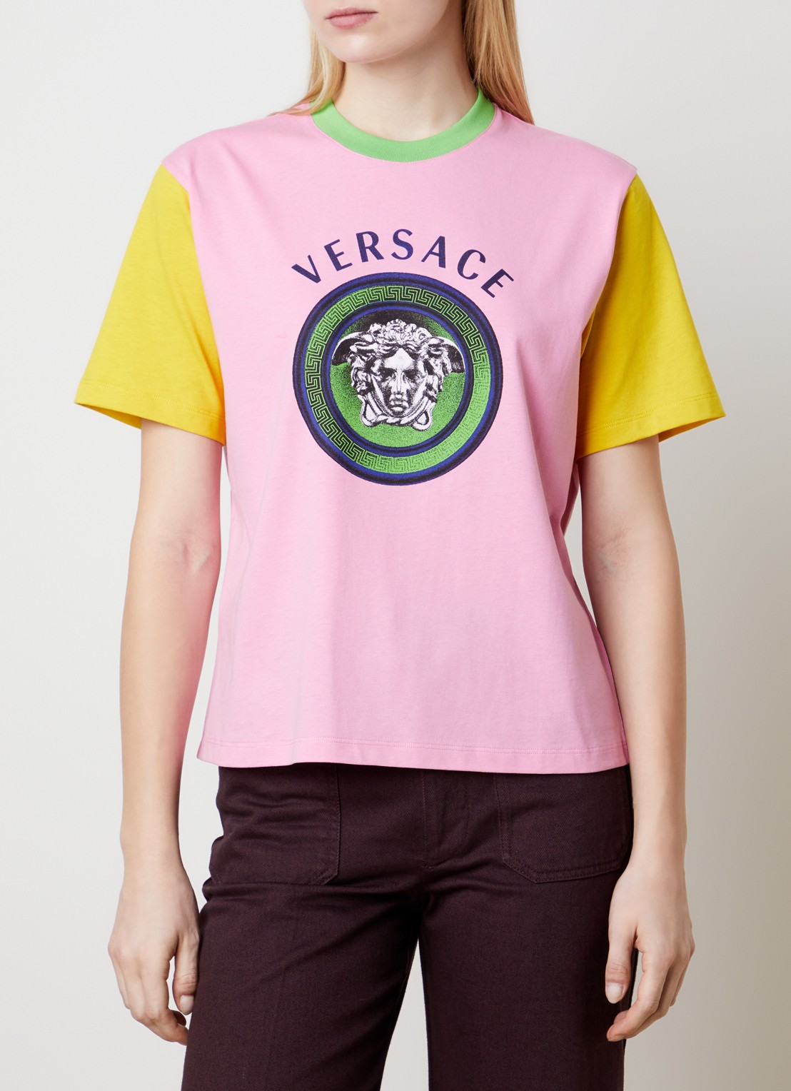 Versace T-shirt met logo - detail 4 roze