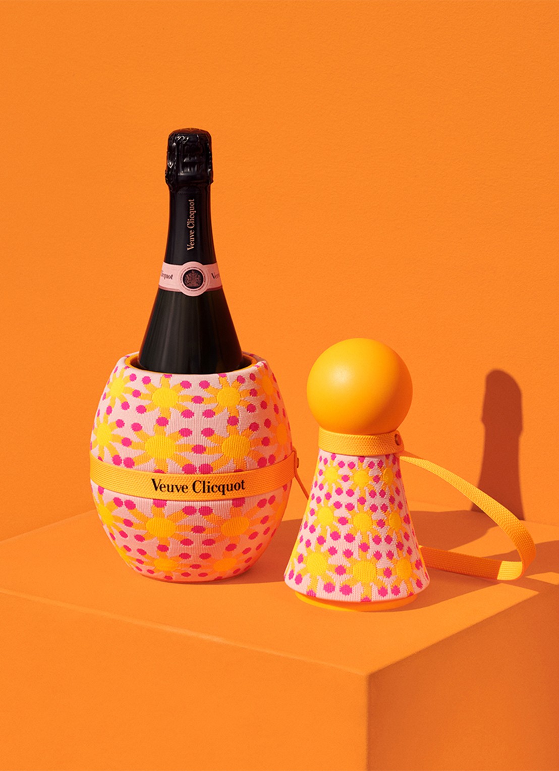 Veuve Clicquot Sun Totem Rosé champagne met wijnkoeler 750 ml - detail 4 beige