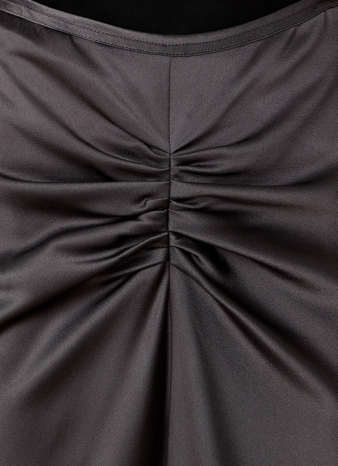 Victoria Beckham Bela midi rok van satijn met ruches - detail 5 antraciet