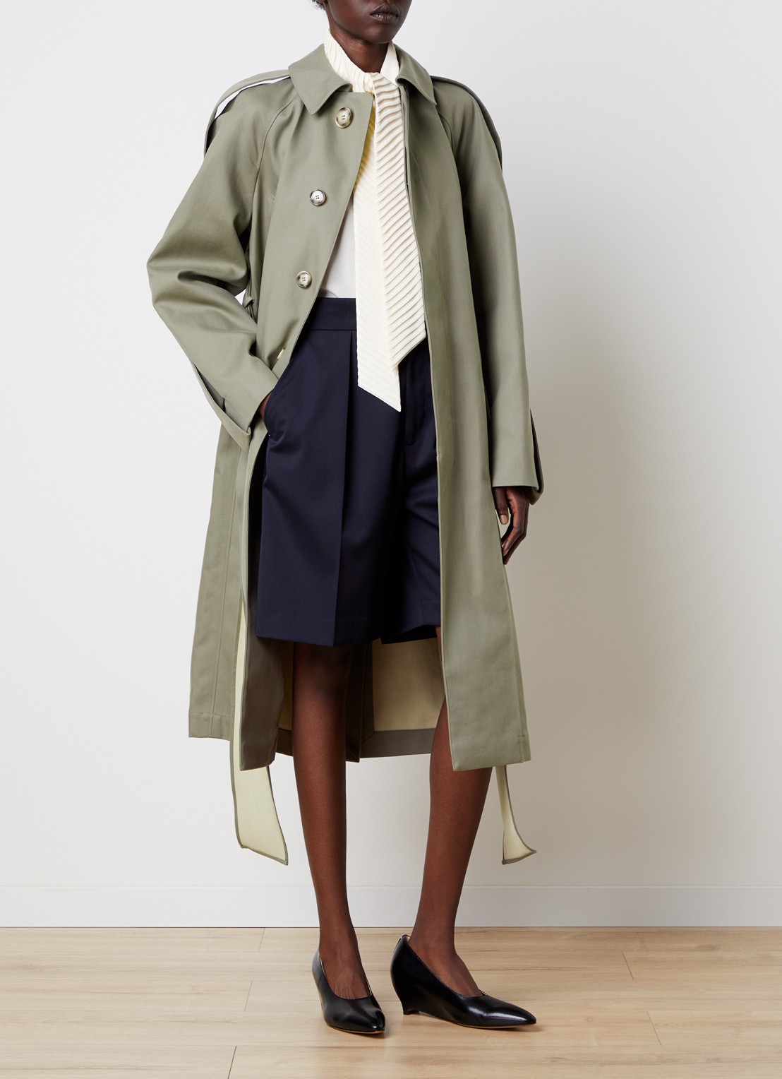 Victoria Beckham Car trenchcoat met ceintuur en steekzakken - voorkant 6 groen