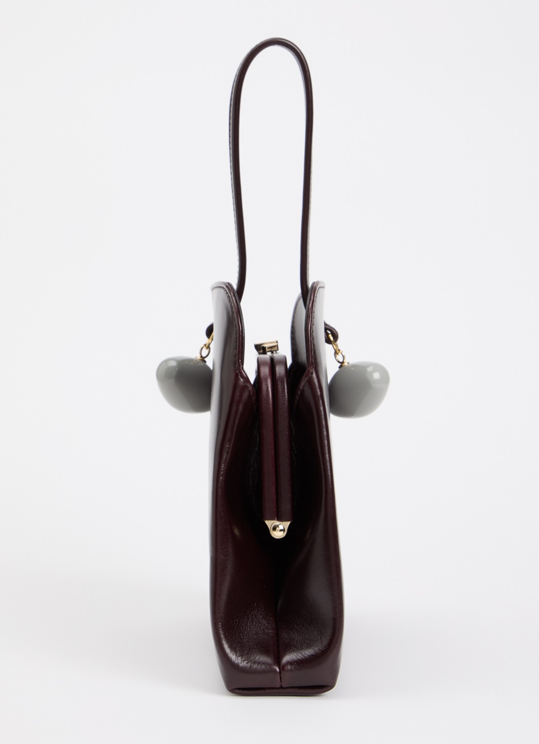 Victoria Beckham Kizette clutch van leer - detail 2 bordeauxrood