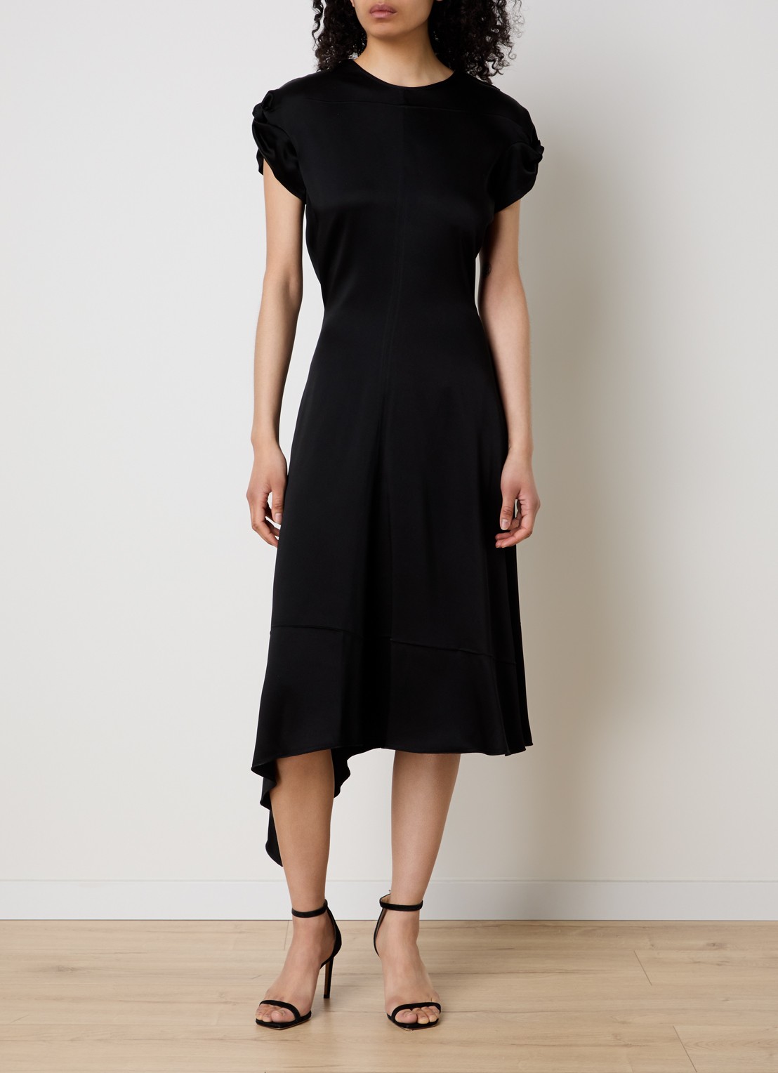 Victoria Beckham Midi jurk met asymmetrische zoom - detail zwart