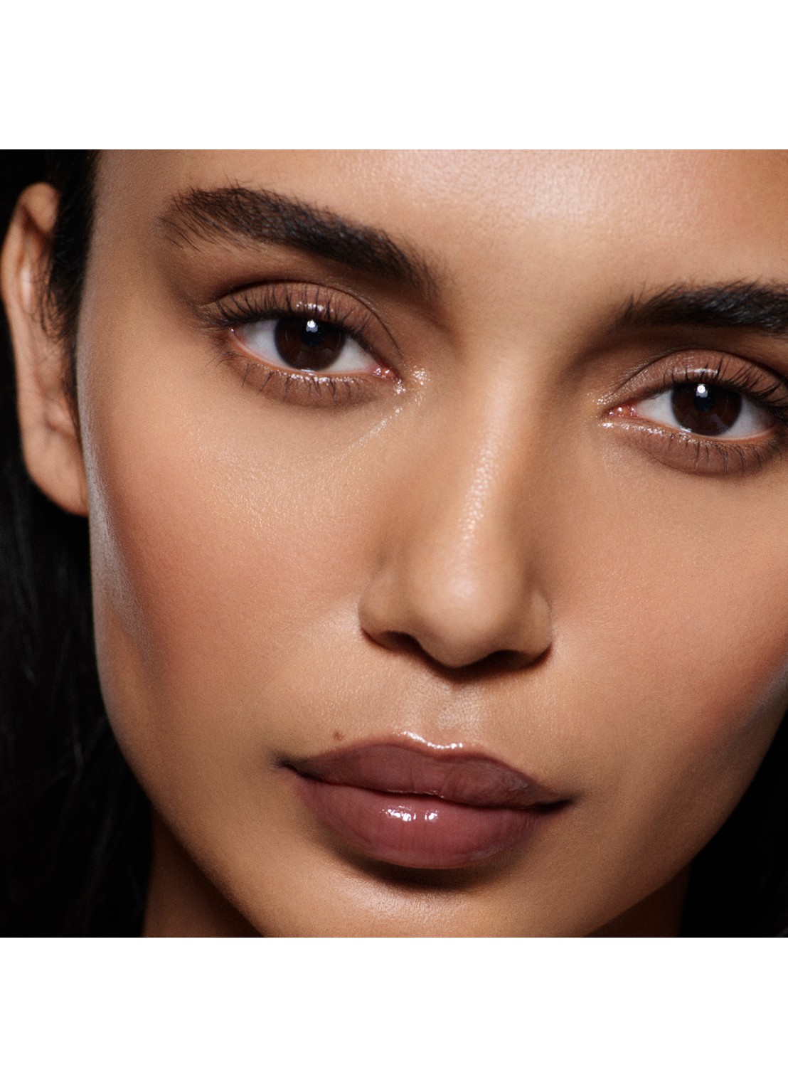 Victoria Beckham  Posh Gloss - High Shine Lip Gloss - detail 7 top down