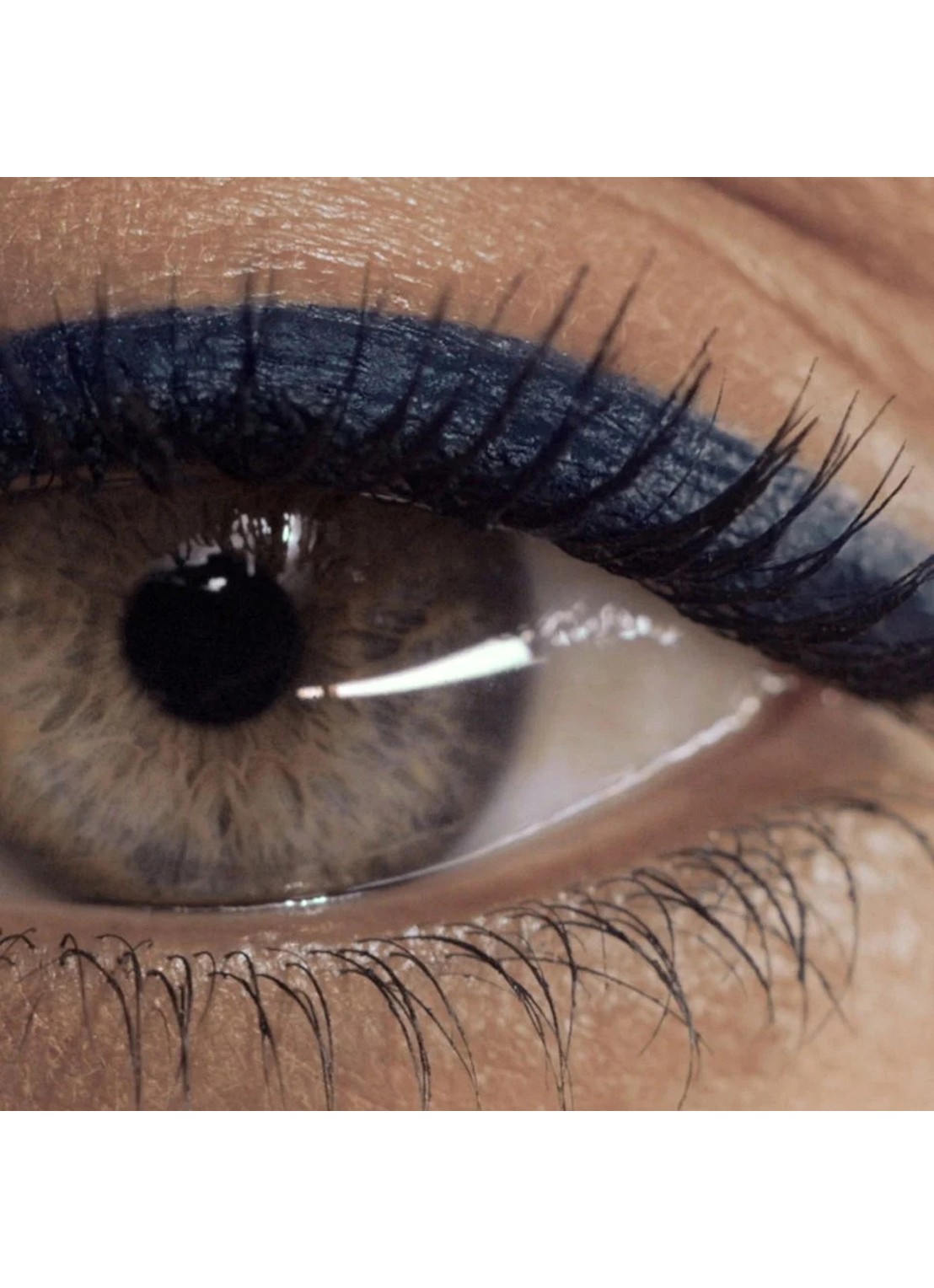 Victoria Beckham Satin Kajal Liner - oogpotlood - detail 2 navy noir