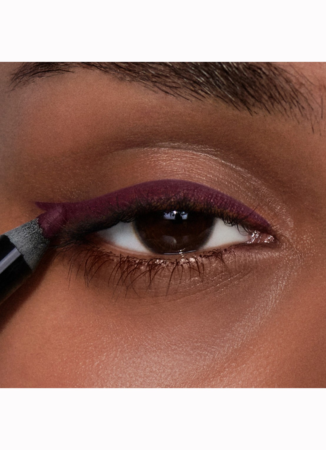 Victoria Beckham Satin Kajal Liner - oogpotlood - detail 2 fig
