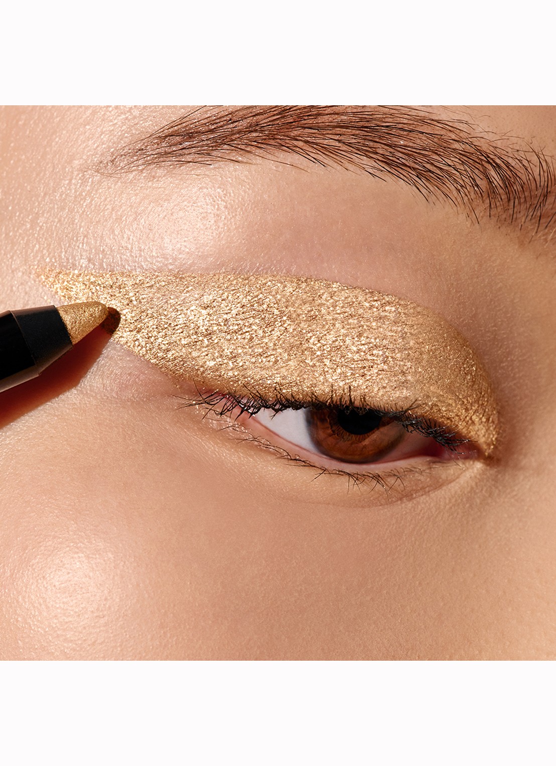 Victoria Beckham Satin Kajal Liner - oogpotlood - detail 2 gold lamé