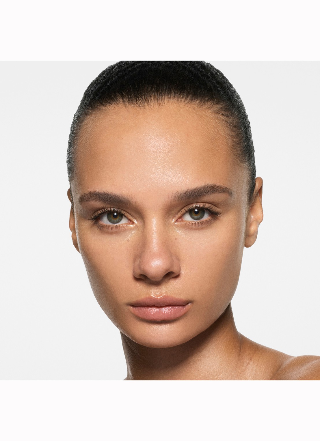 Victoria Beckham The Foundation Drops - foundation - detail 2 7 light medium