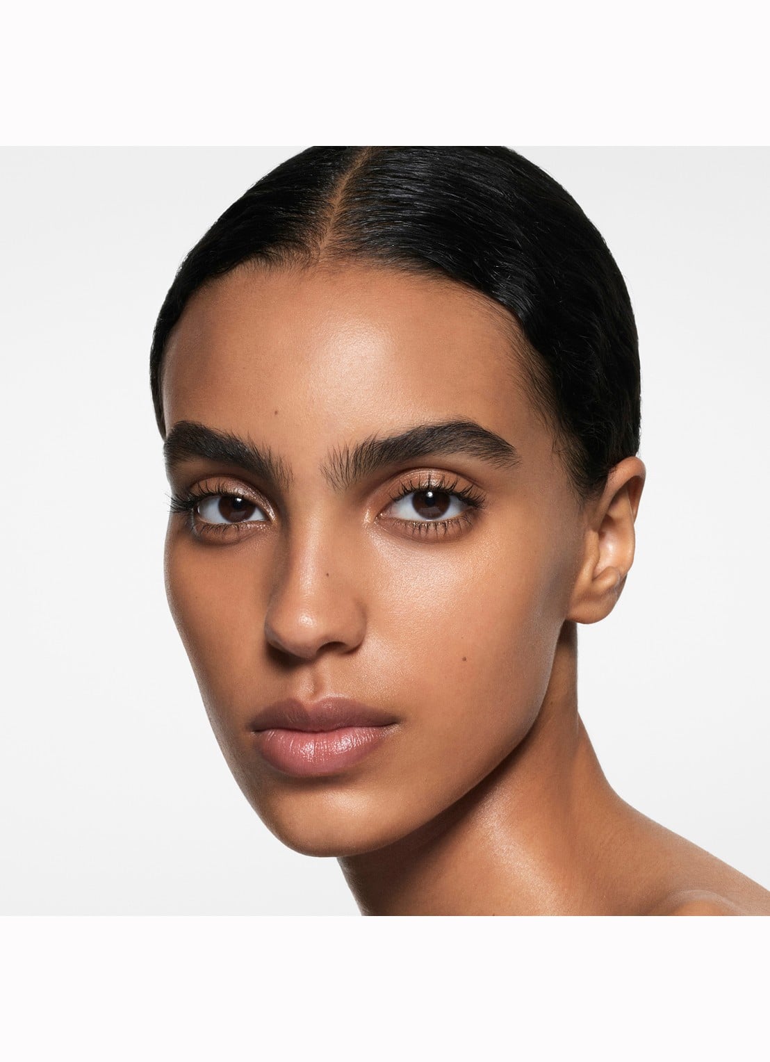 Victoria Beckham The Foundation Drops - foundation - detail 4 11 medium dark