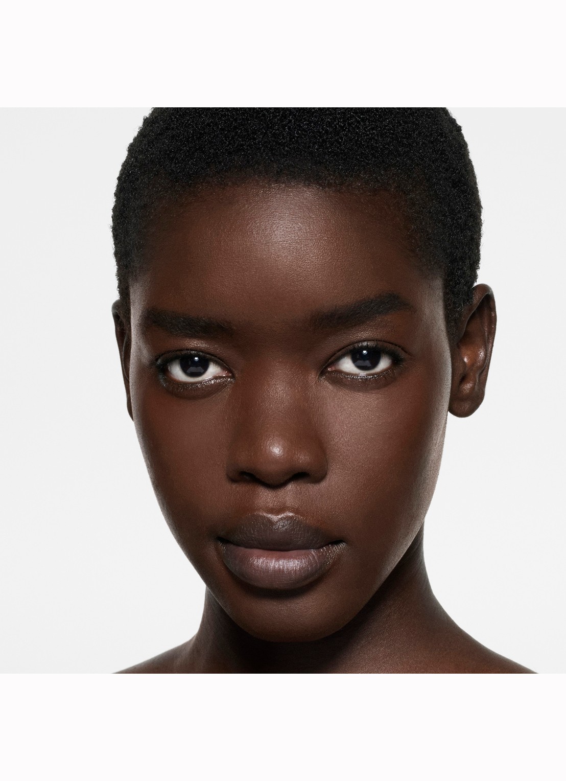 Victoria Beckham The Foundation Drops - foundation - detail 2 17 rich