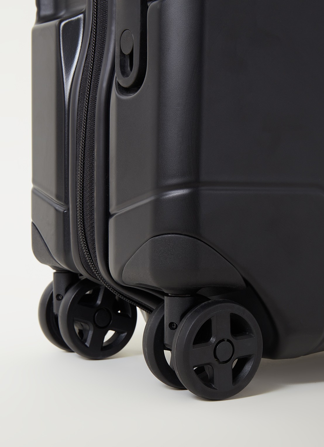 Victorinox W24 Dual Caster spinner 61 cm - detail 2 zwart