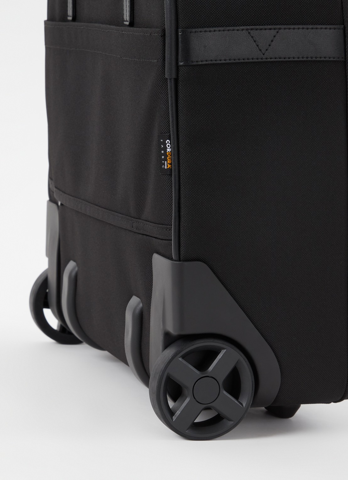 Victorinox Werks Professonial trolley 38 cm - detail 2 zwart