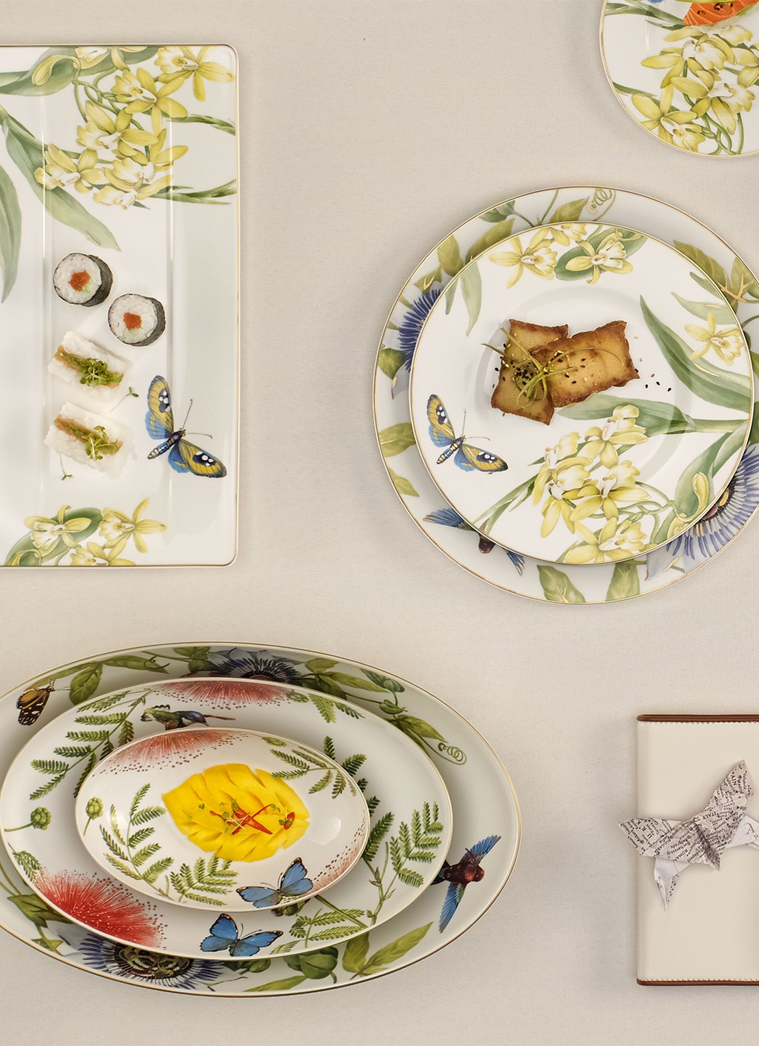 Villeroy & Boch Amazonia serveerschaal 38 cm - achterkant 3 donkerblauw