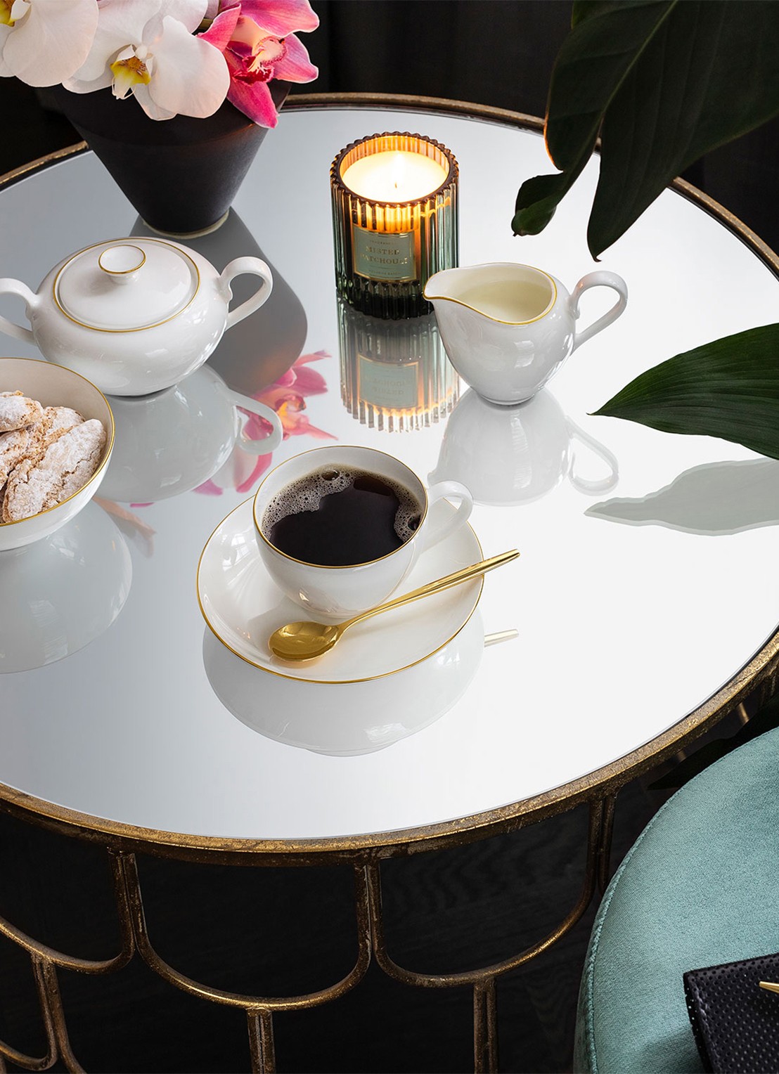 Villeroy & Boch Anmut Gold koffiekopje 20 cl - achterkant 3 gebroken wit