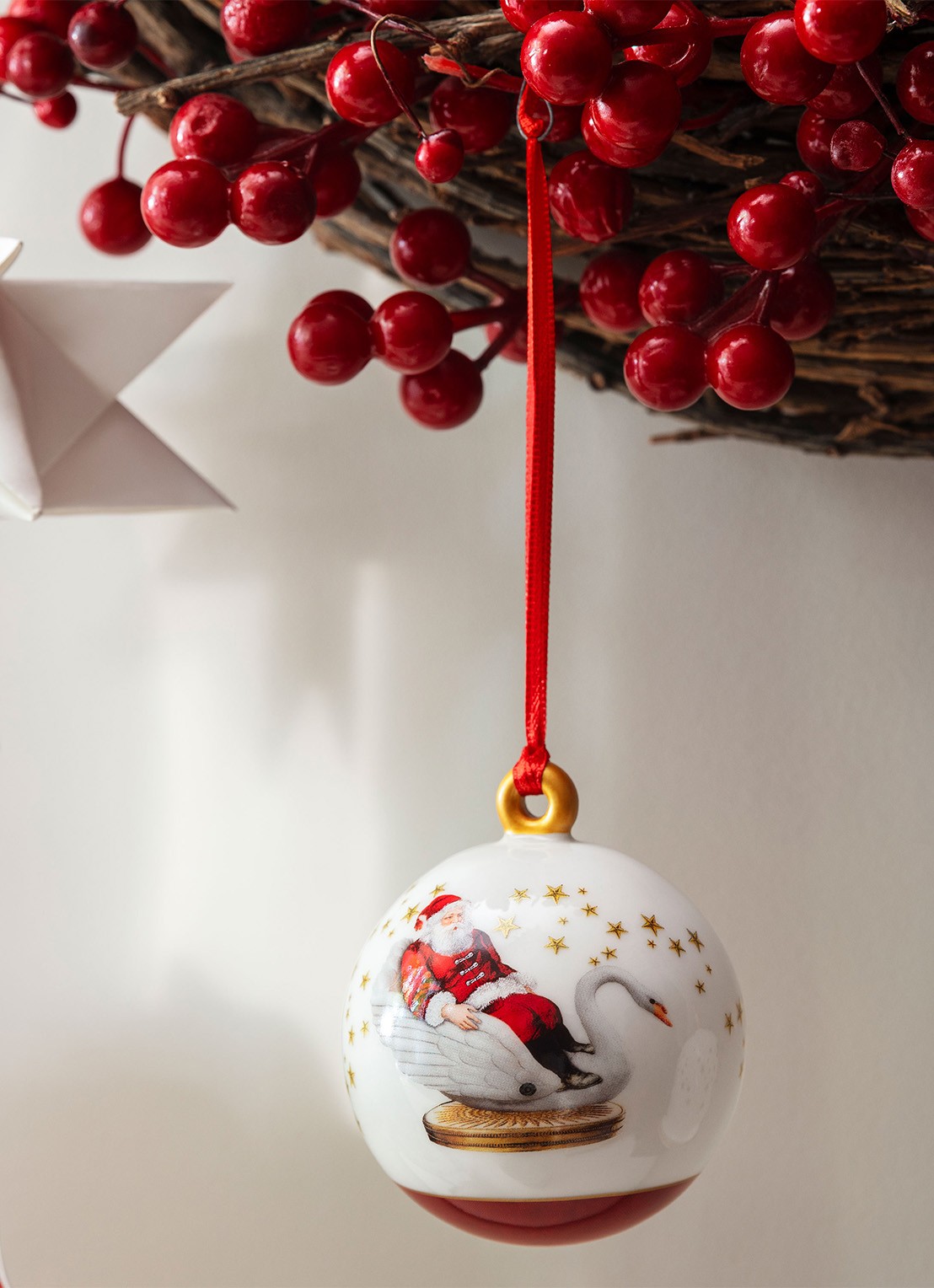 Villeroy & Boch Annual Christmas Edition kerstbal 7,8 cm - voorkant 2 multicolor