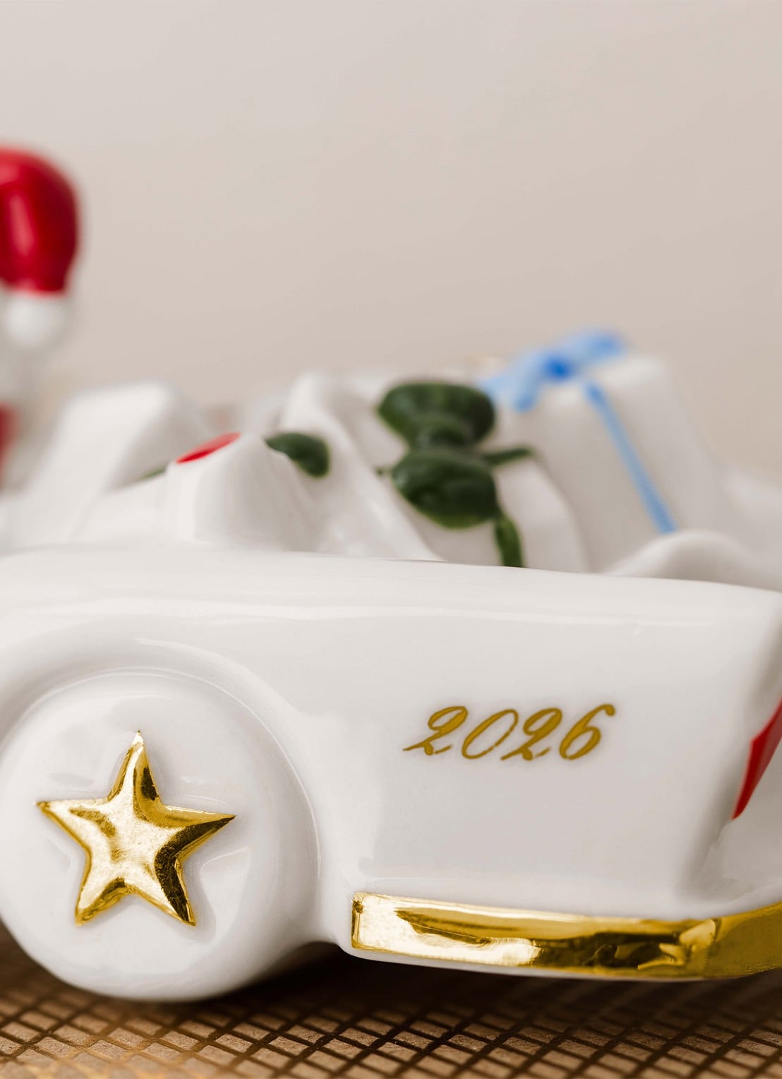 Villeroy & Boch Cadillac 2026 kersthanger 11,7 cm - detail wit