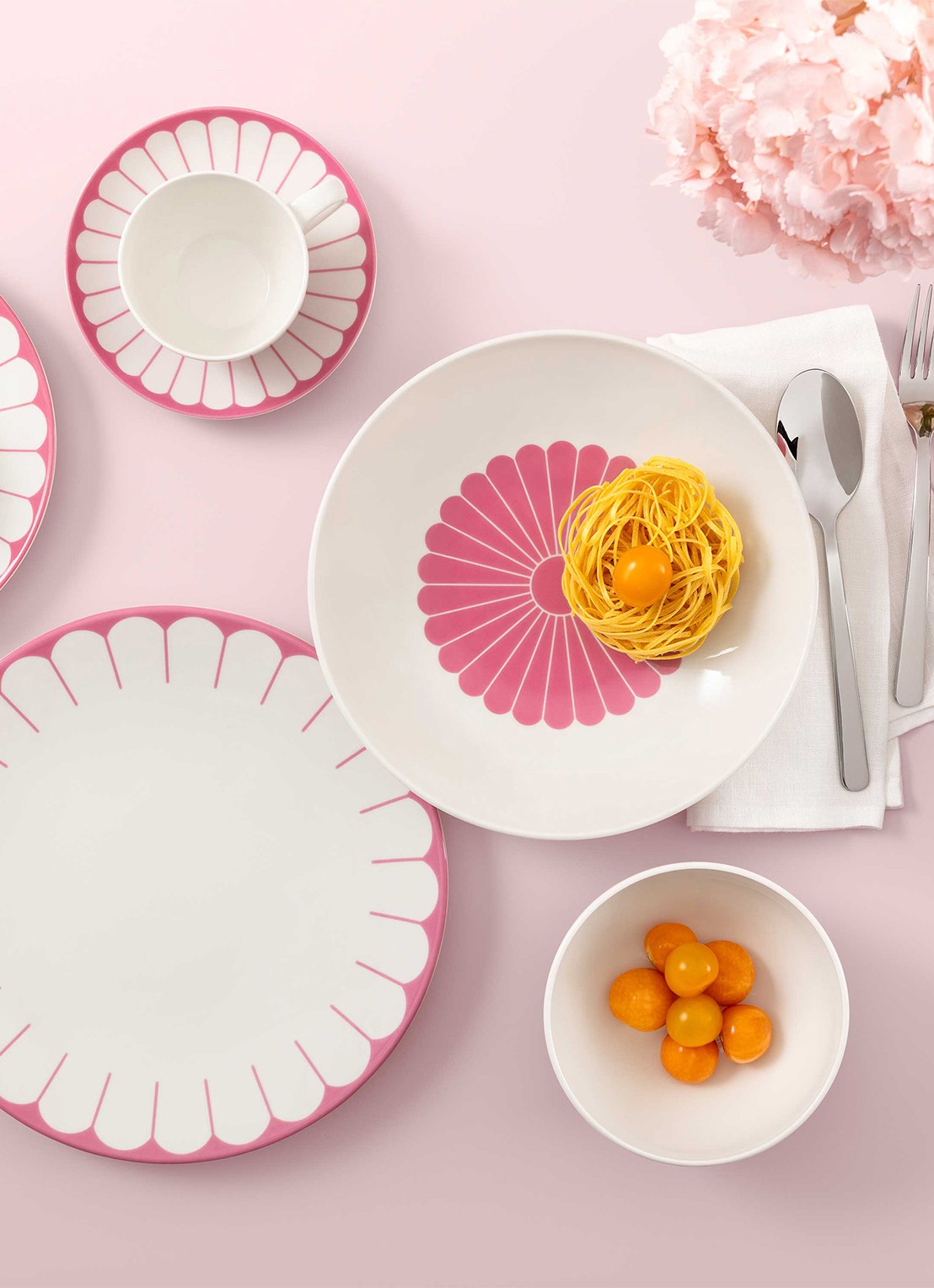 Villeroy & Boch Fleur diep bord 24 cm - detail roze