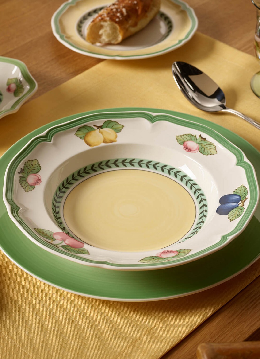 Villeroy & Boch French Garden Fleurence soepbord 23 cm - achterkant 5 groen