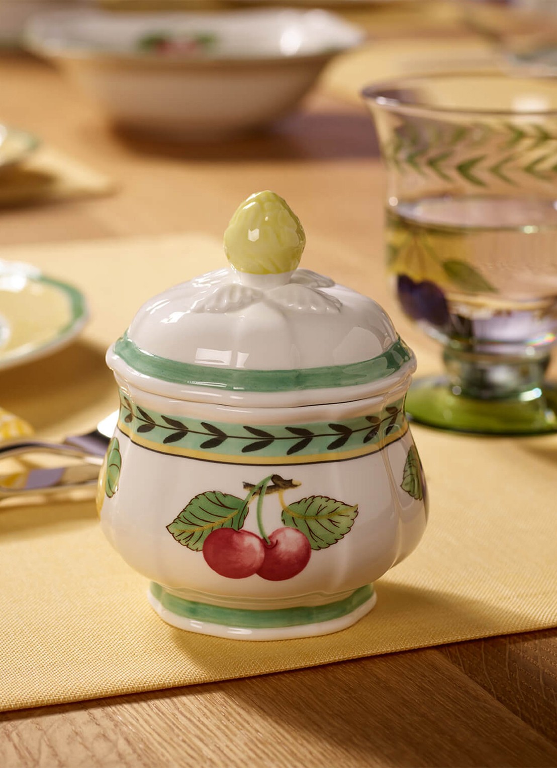 Villeroy & Boch French Garden Fleurence suikerpot  - voorkant 2 groen