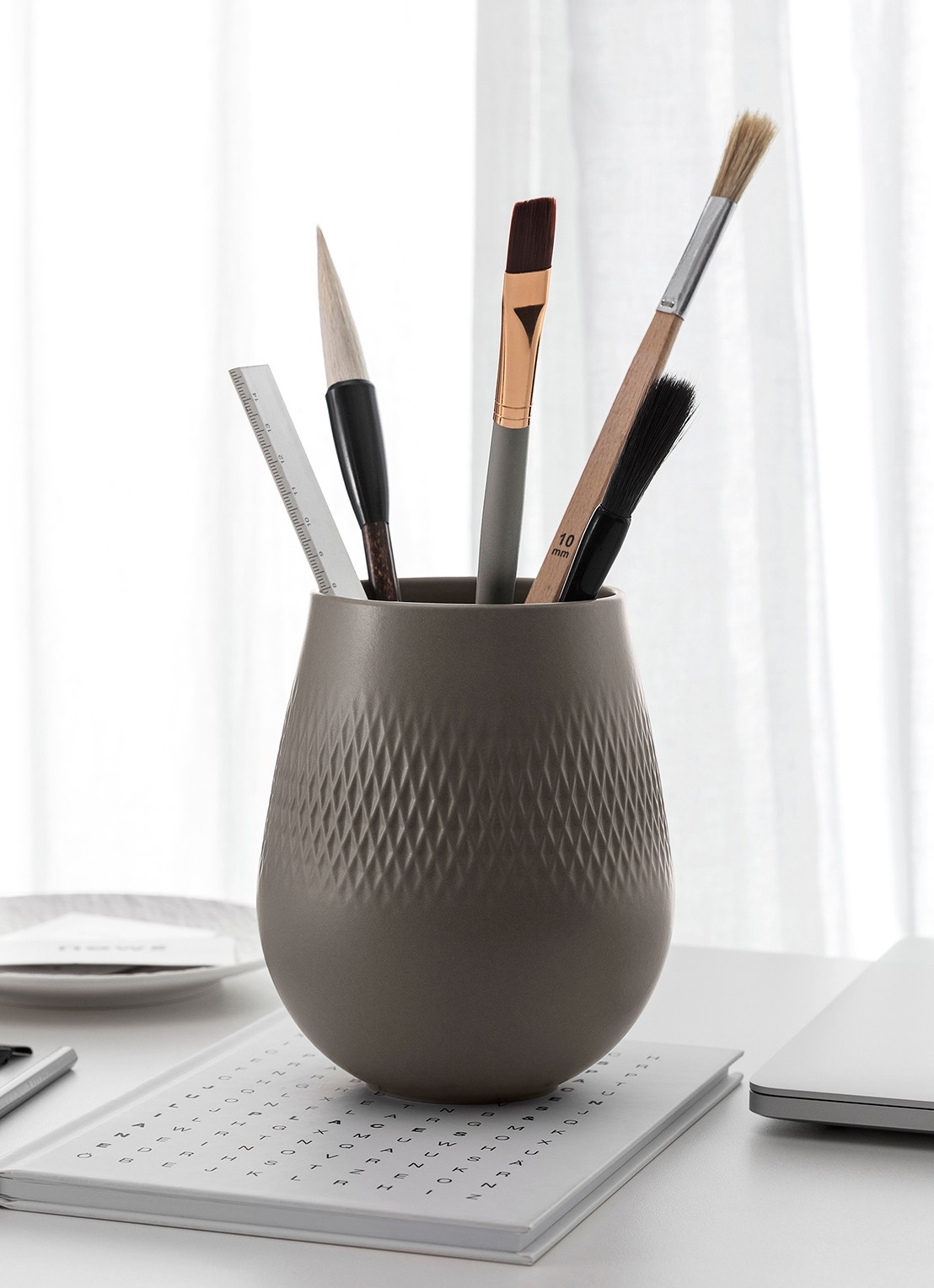 Villeroy & Boch Lave Carre vaas 14 cm - voorkant 2 lichtgrijs