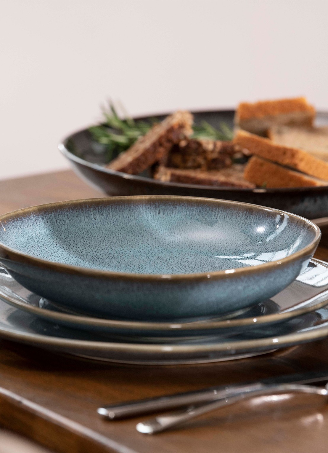 Villeroy & Boch Lave Glacé ontbijtbord  - voorkant 2 turquoise