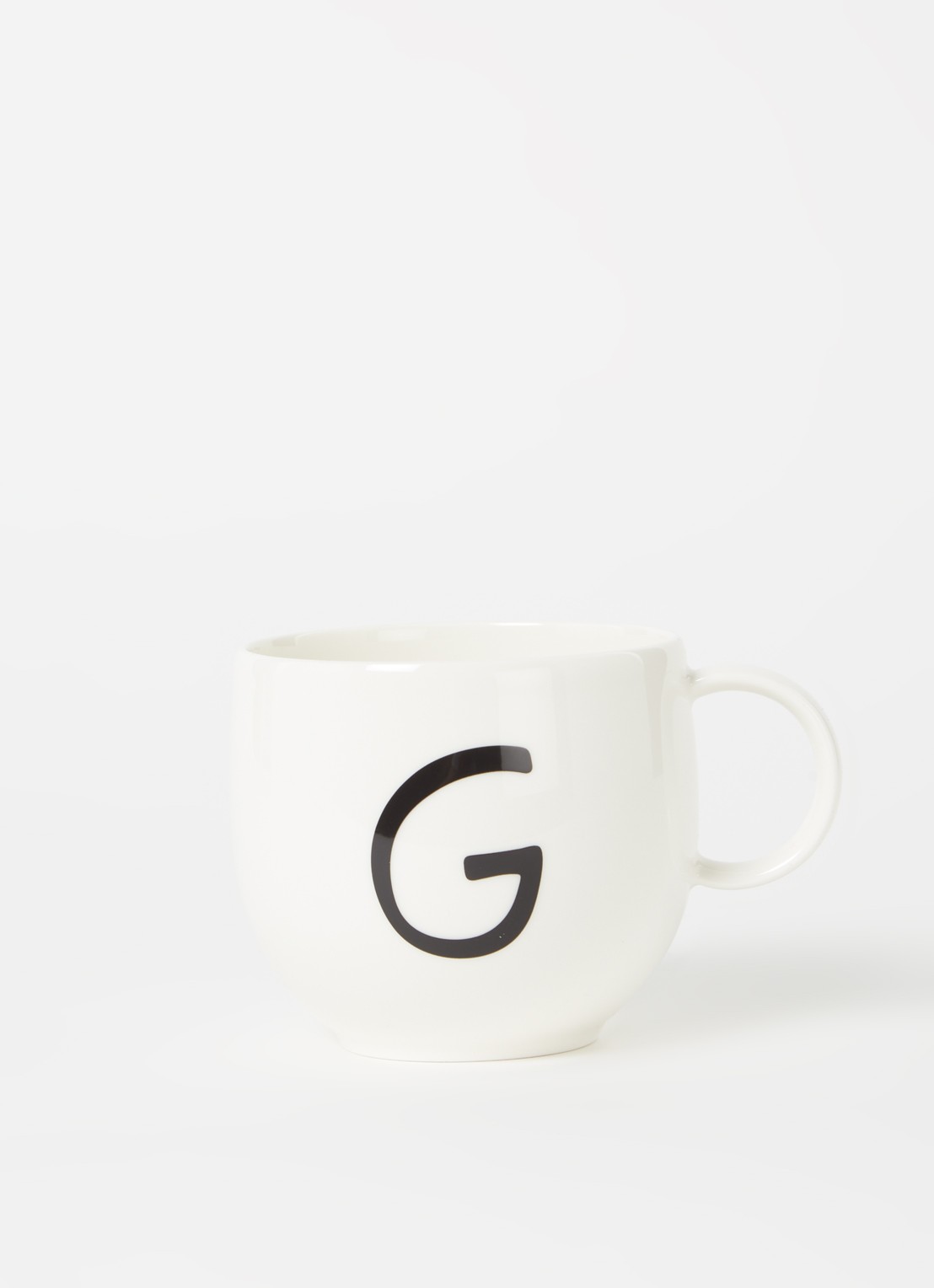 Villeroy & Boch Letters G mok 38 cl - voorkant 2 gebroken wit