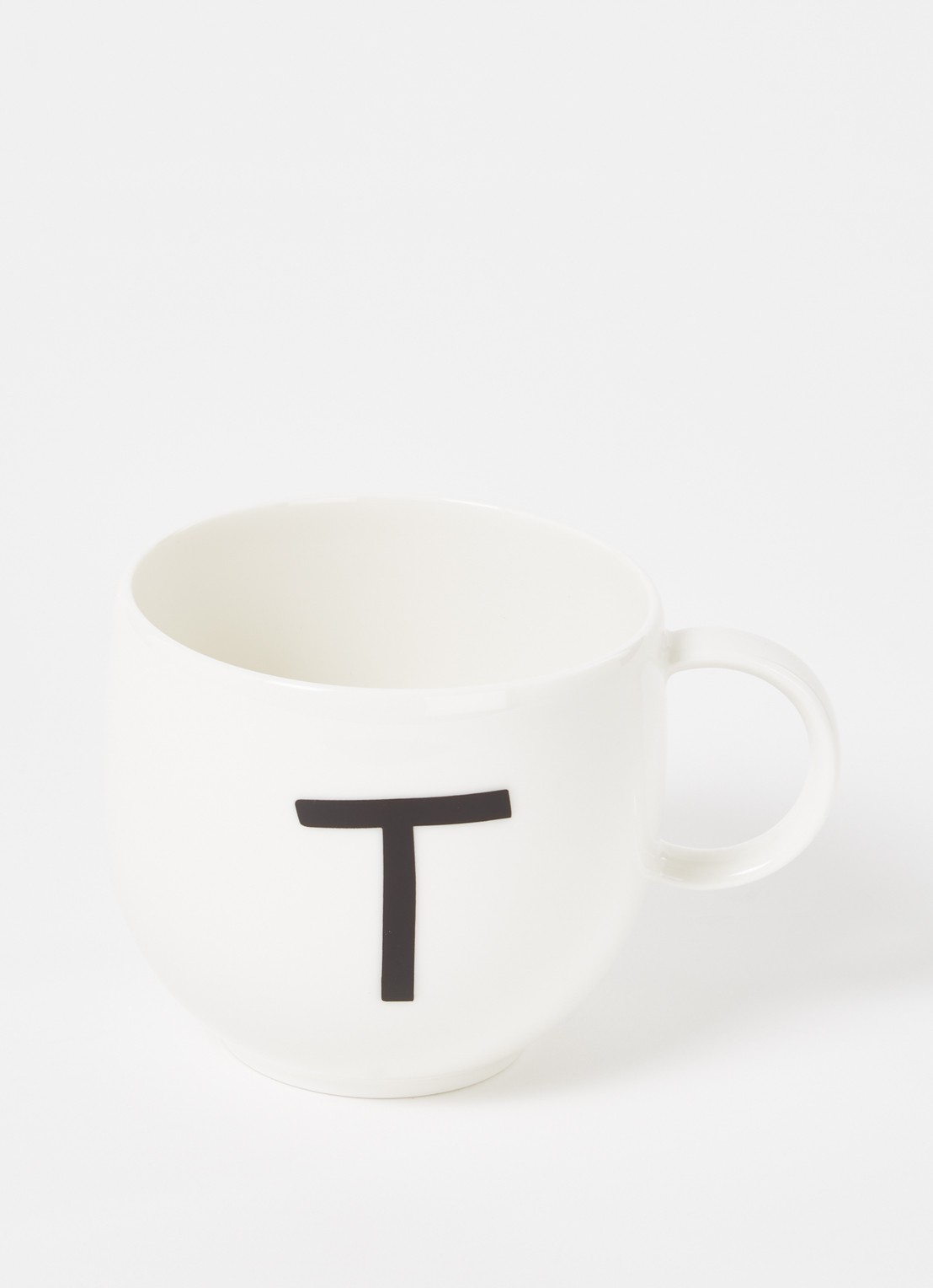 Villeroy & Boch Like Letters T mok 38 cl - voorkant 3 gebroken wit
