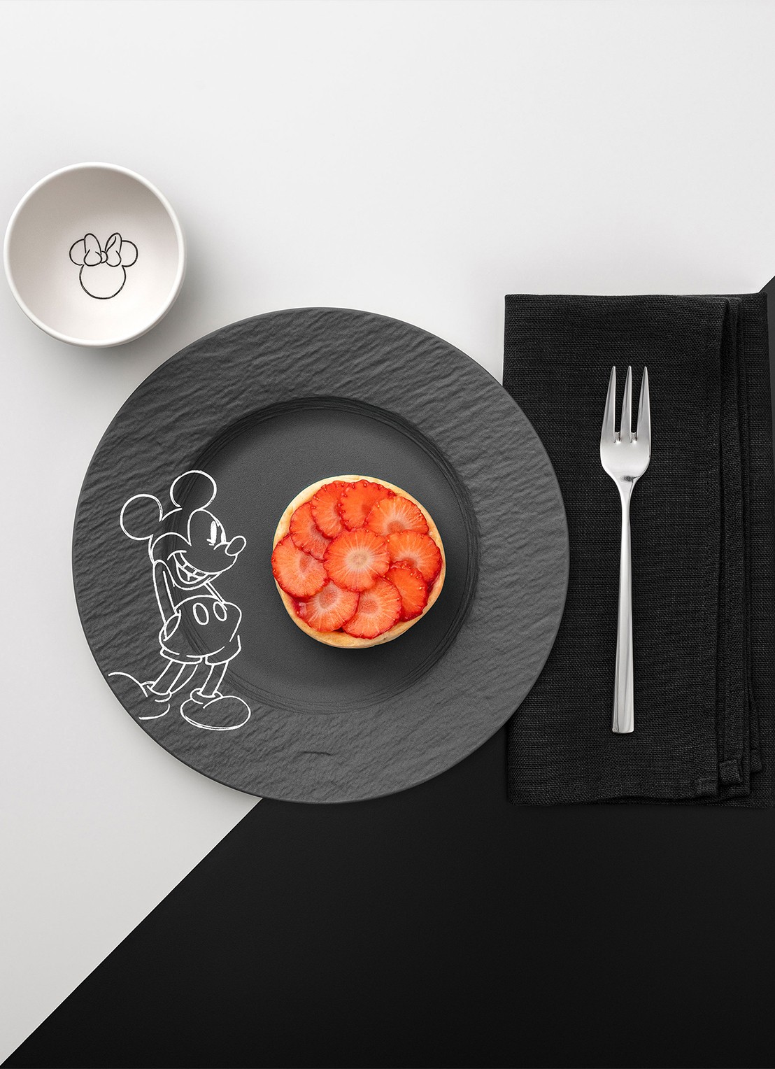 Villeroy & Boch Manufacture Rock blanc - Mickey Mouse dipschaal 8 cm - achterkant 5 wit