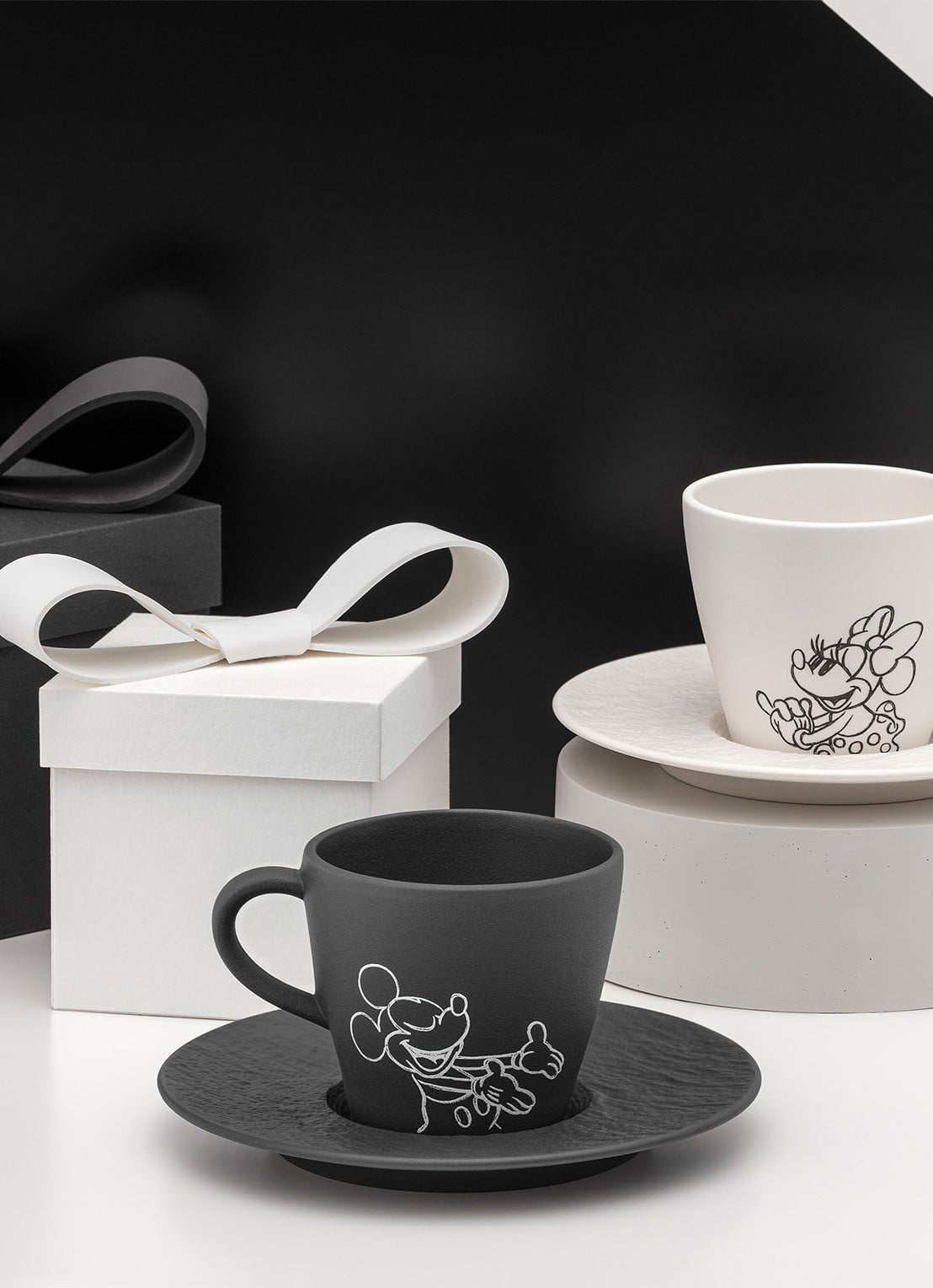 Villeroy & Boch Manufacture Rock blanc - Mickey Mouse schotel 15,5 - voorkant 4 wit