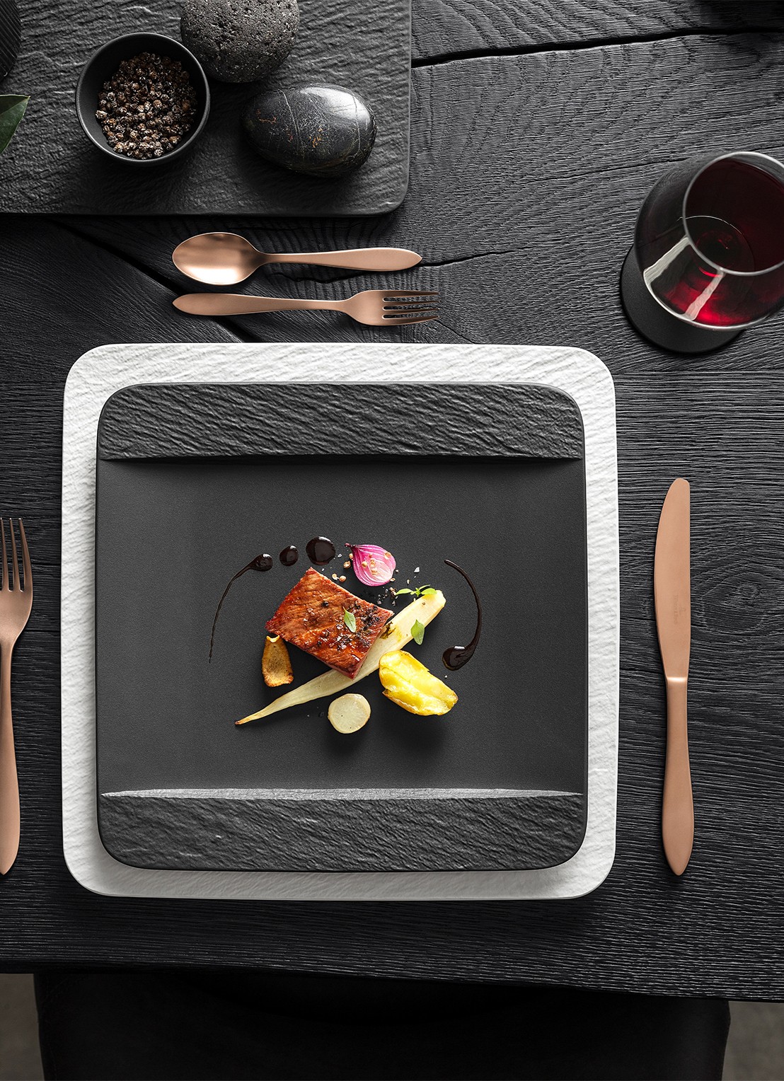 Villeroy & Boch Manufacture Rock dinerbord 28 cm  - detail 4 antraciet