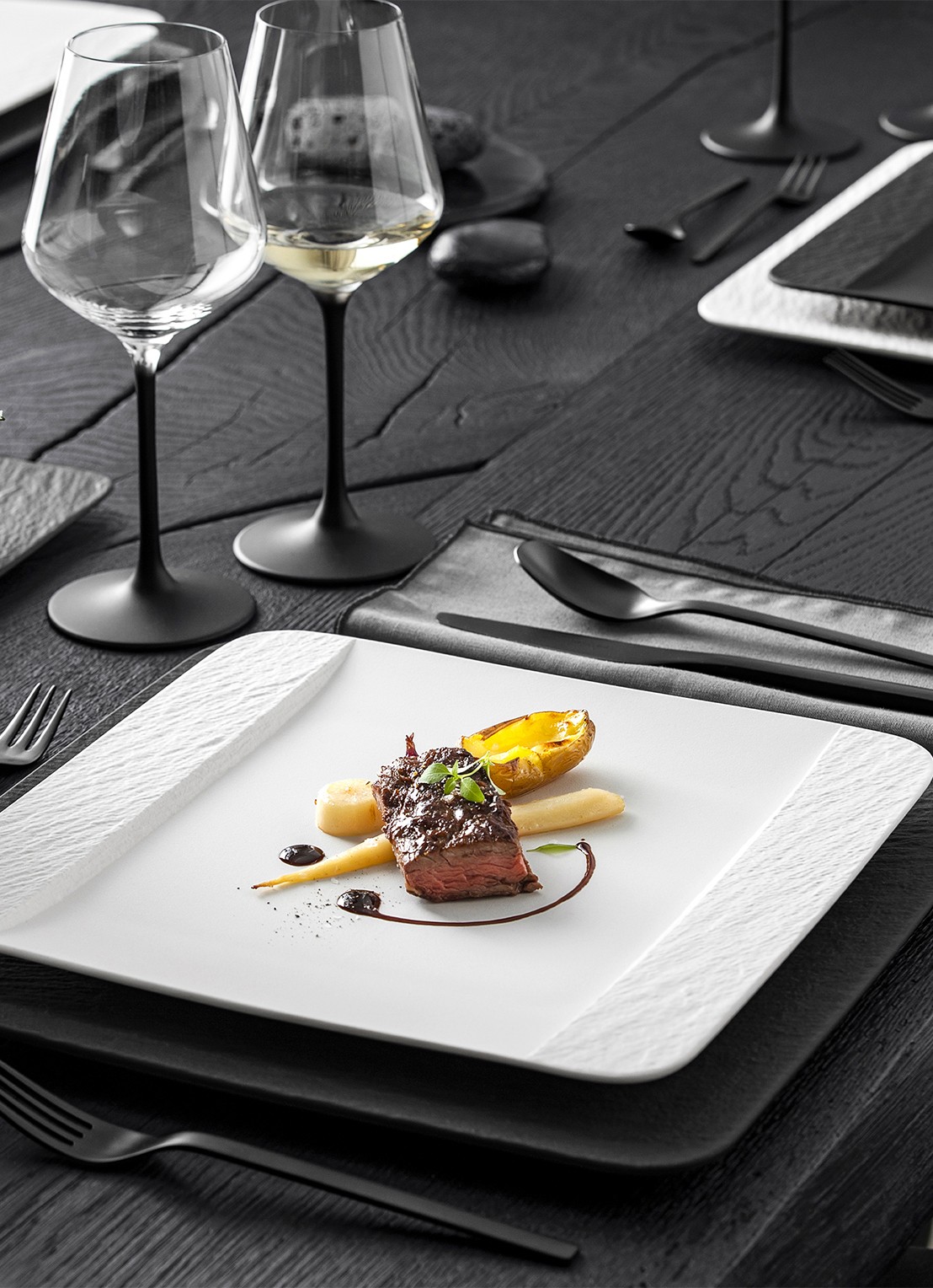 Villeroy & Boch Manufacture Rock dinerbord 28 cm  - voorkant 3 gebroken wit