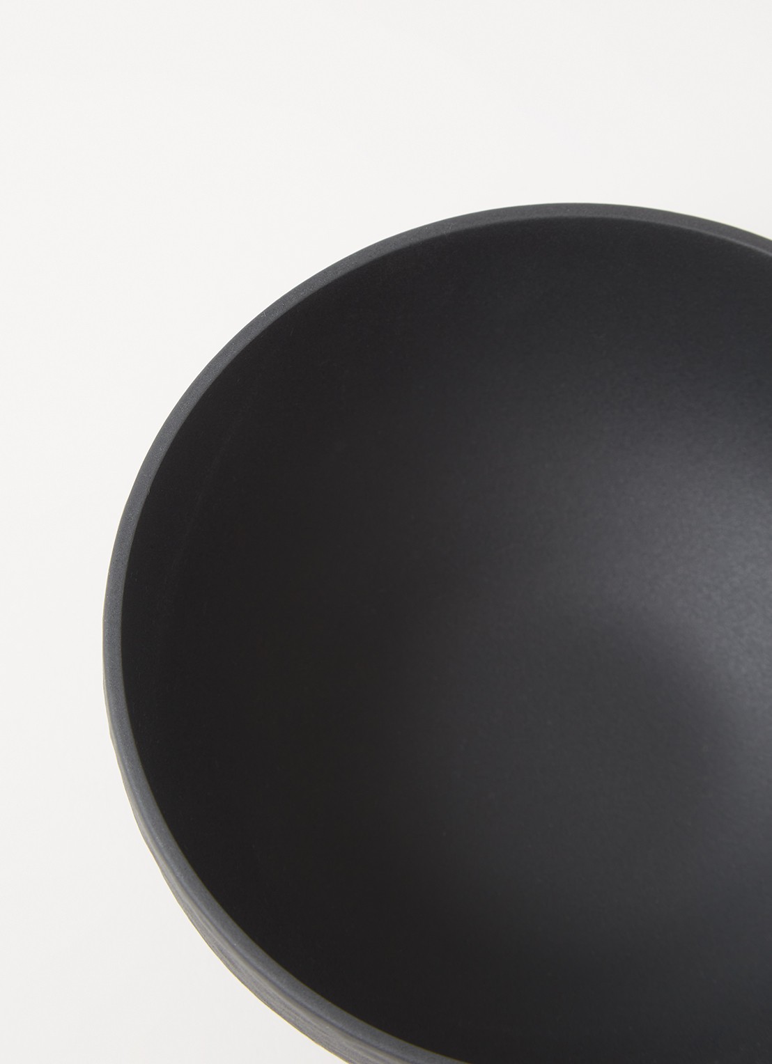 Villeroy & Boch Manufacture Rock kom 12,5 cm  - detail zwart
