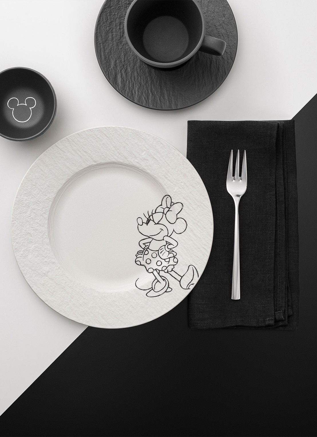 Villeroy & Boch Manufacture Rock - Mickey Mouse dipschaal 8 cm - achterkant 3 zwart