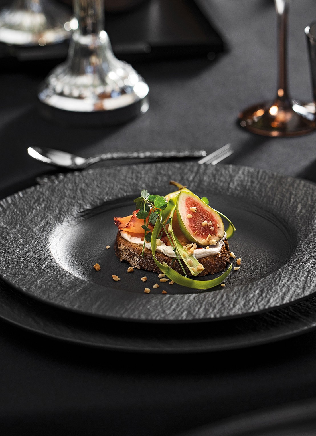Villeroy & Boch Manufacture Rock ontbijtbord 22 cm - detail 3 antraciet