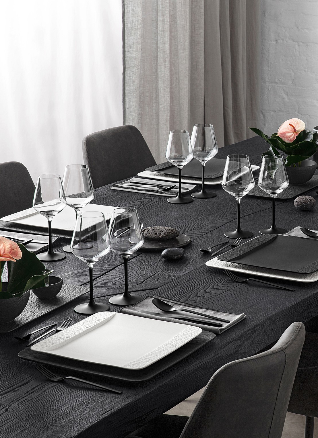 Villeroy & Boch Manufacture Rock rode wijnglas 47 cl set van 4  - detail 4 zwart