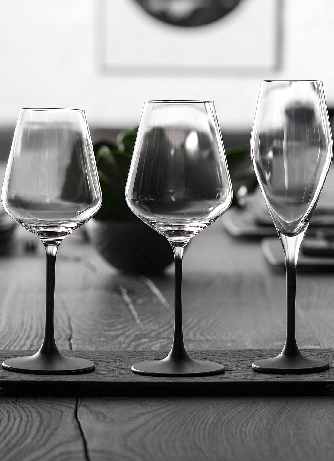 Villeroy & Boch Manufacture Rock rode wijnglas 47 cl set van 4  - voorkant 2 zwart