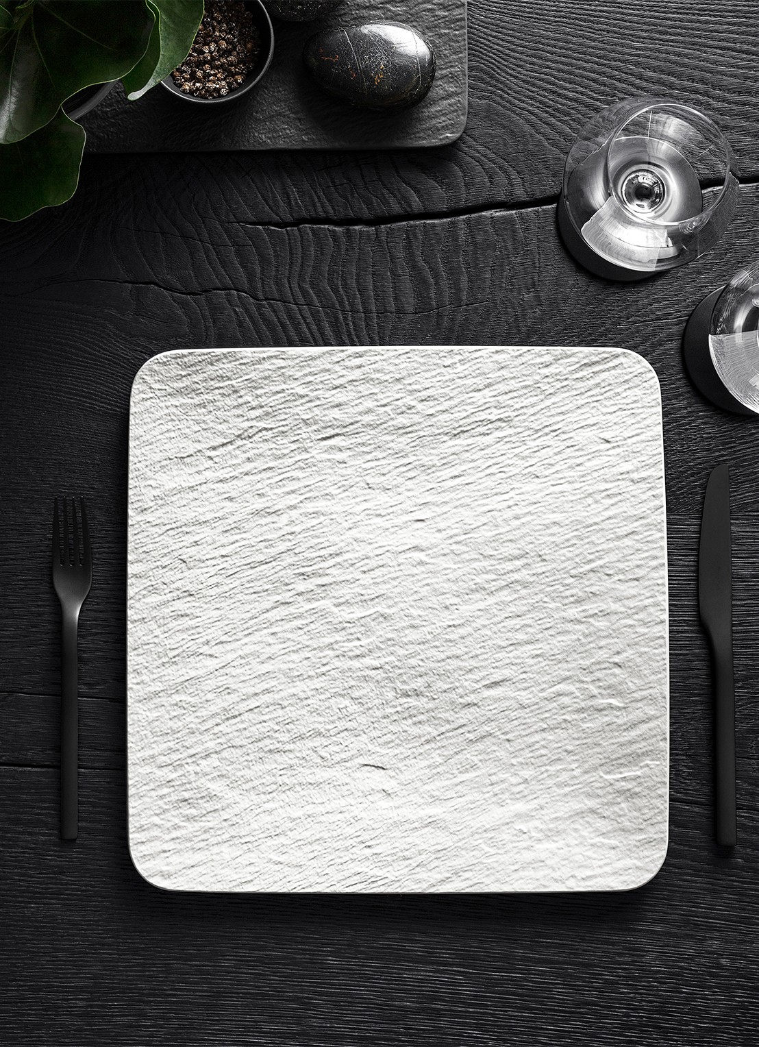 Villeroy & Boch Manufacture Rock serveerplank van porselein 32,5 x 32,5 cm  - voorkant 3 gebroken wit
