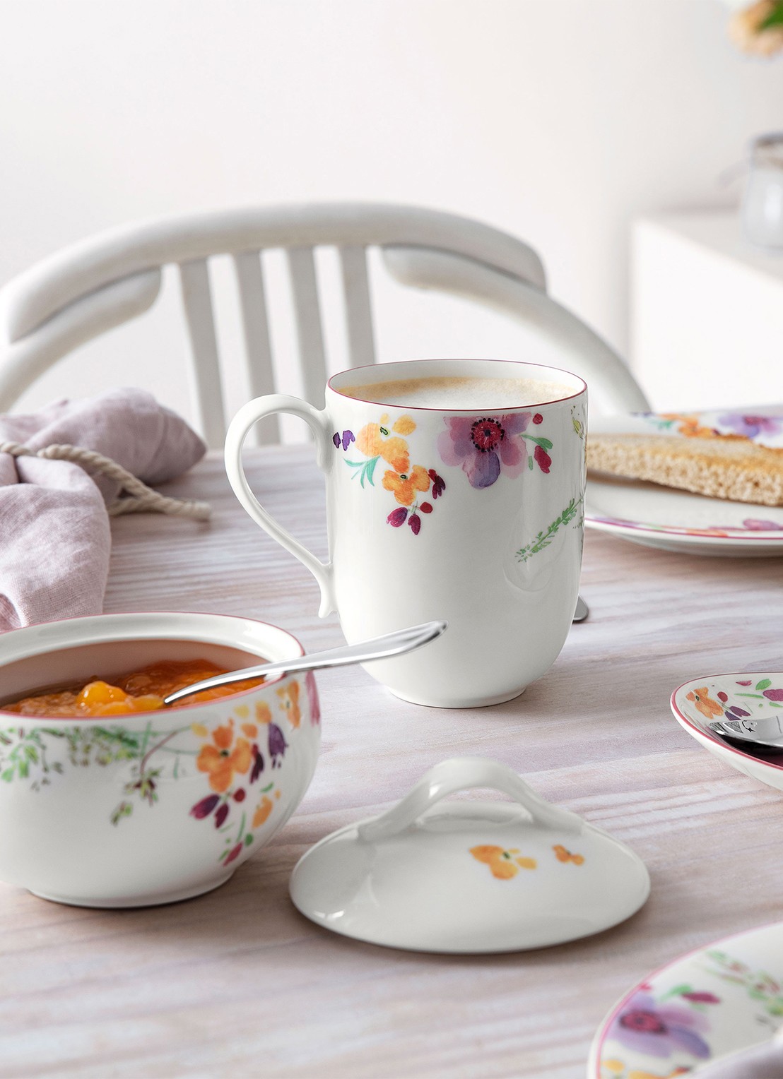 Villeroy & Boch Mariefleur Basic mok 48 cl - achterkant undefined