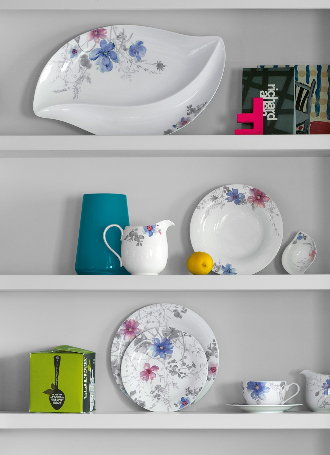 Villeroy & Boch Mariefleur melkkan 30 cl - voorkant 2 gebroken wit