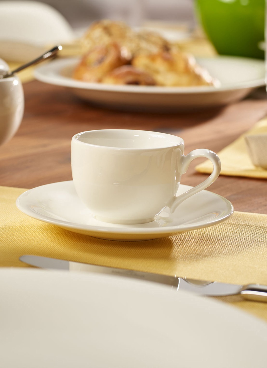 Villeroy & Boch Mokkakop New Cottage Basic 8 cl - voorkant 2 gebroken wit